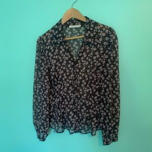 Women’s Top - Button-Down Shirt